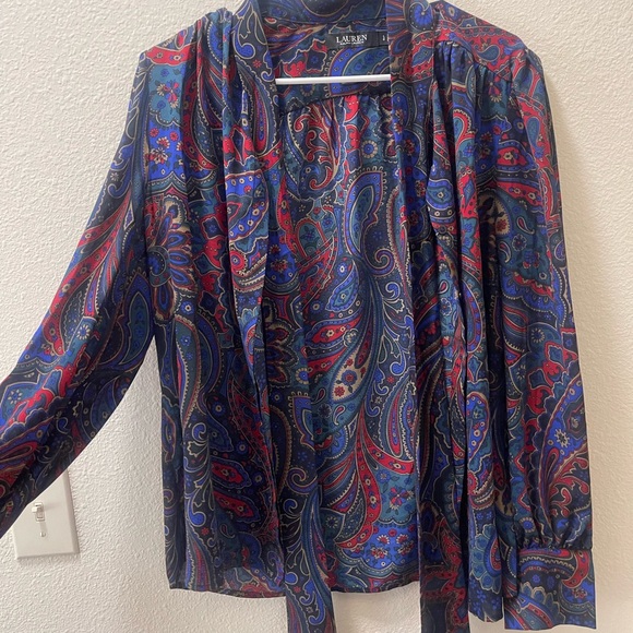 Ralph Lauren Blue and Red Paisley Button Down Shirt - Picture 2 of 4